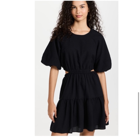 Madewell Dresses & Skirts - Madewell Seersucker Puff Sleeve Cutout Mini Dress
